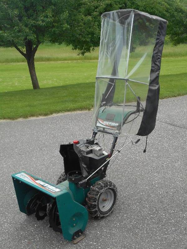lot 30 image: Murray Ultra 8HP Electric Start Sno...