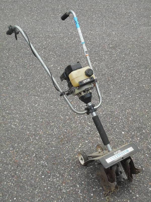 lot 35 image: Ryobi 410 Gas-Powered Garden Cultiv...