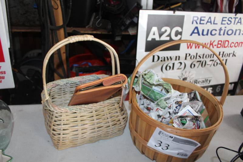 lot 33 image: Lot of (2) Wicker Baskets