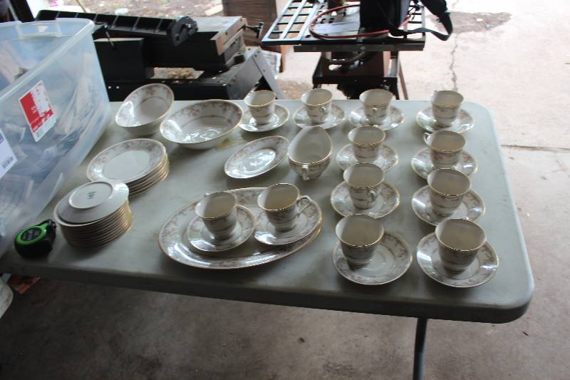 lot 41 image: 52-Piece Noritake Ivory China Set