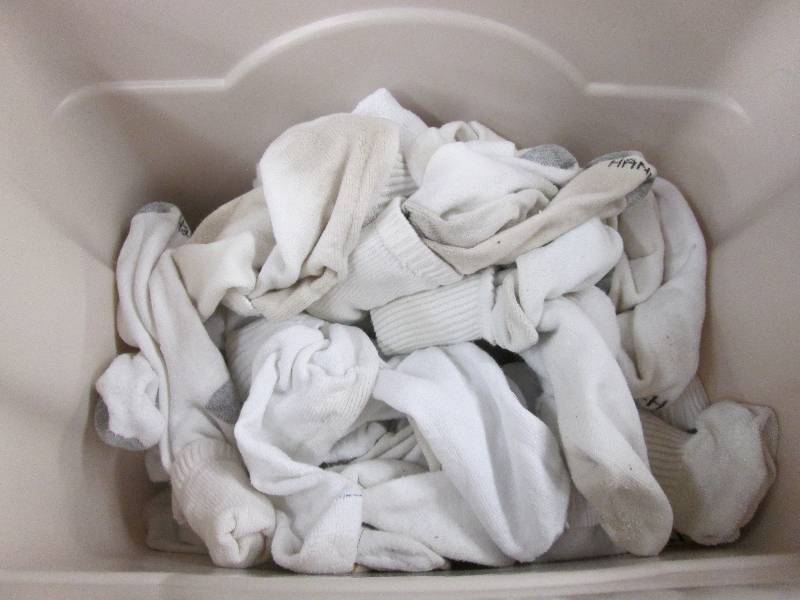 51 pr mens size 13 socks in tote ...