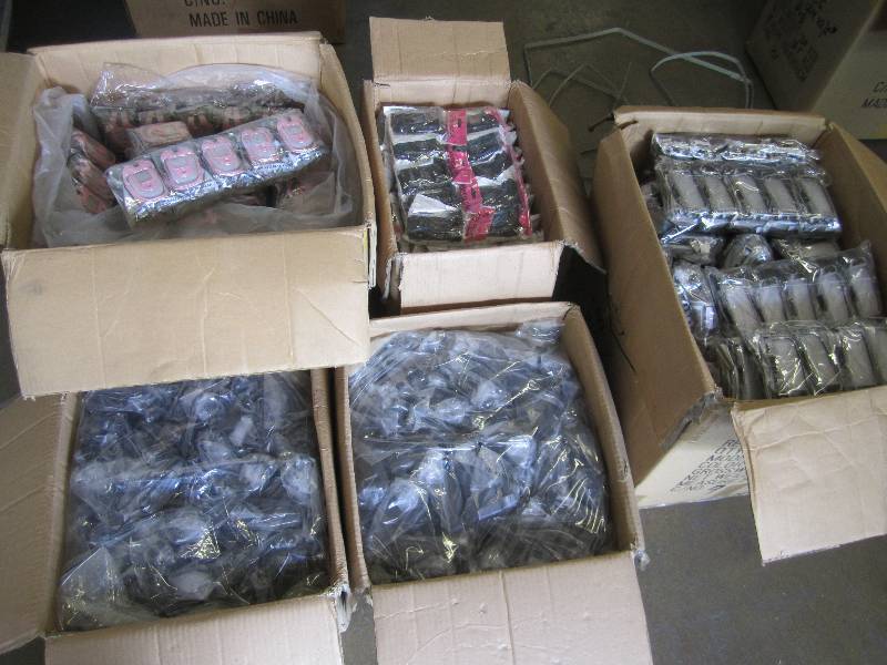 5 cases of assorted cell phone hold...
