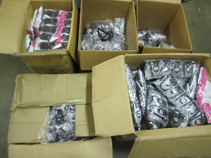 5 cases of assorted cell phone hold...
