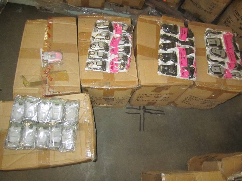 5 cases of assorted cell phone hold...