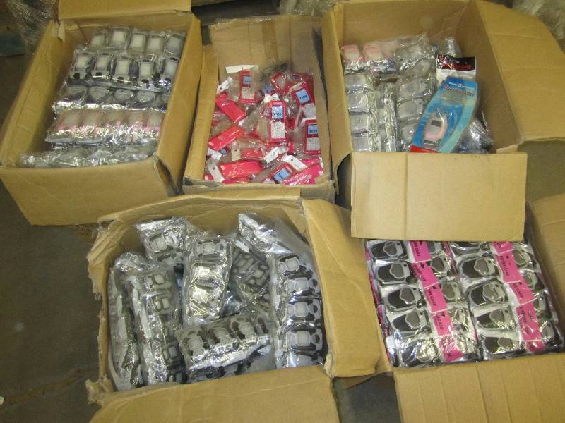 5 cases of assorted cell phone hold...
