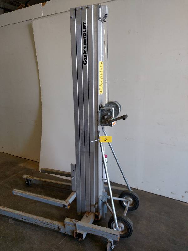 lot 3 image: Genie Superlift Model SL-24, Platfo...