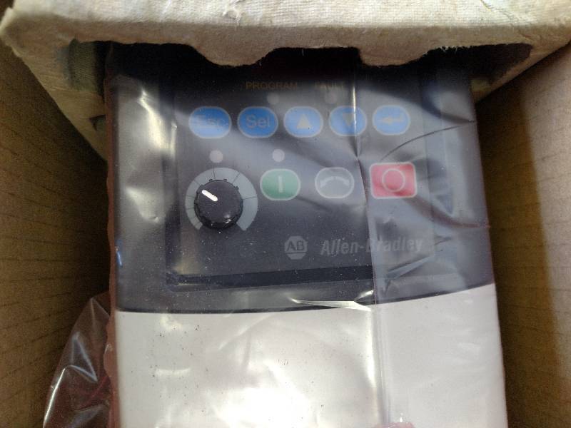 lot 9 image: Allen Bradley Power Flex 40 AC Driv...