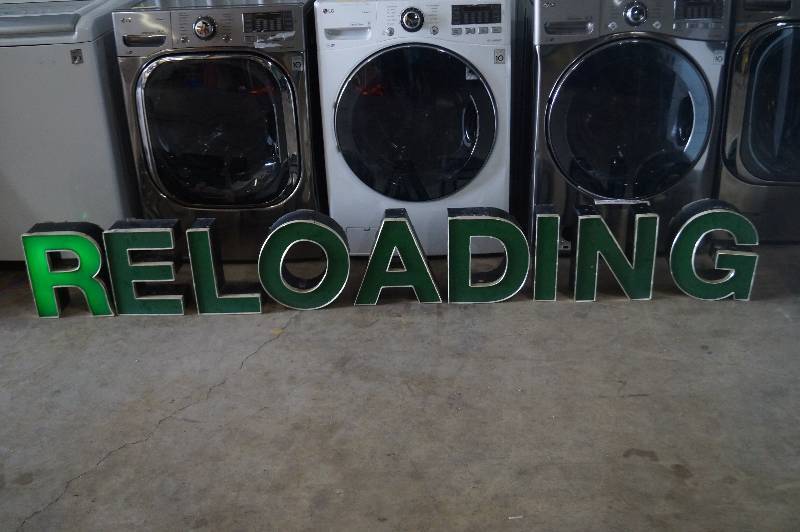 lot 8 image: LED Lighted Letters