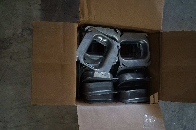 lot 23 image: Square Electrical Box Covers