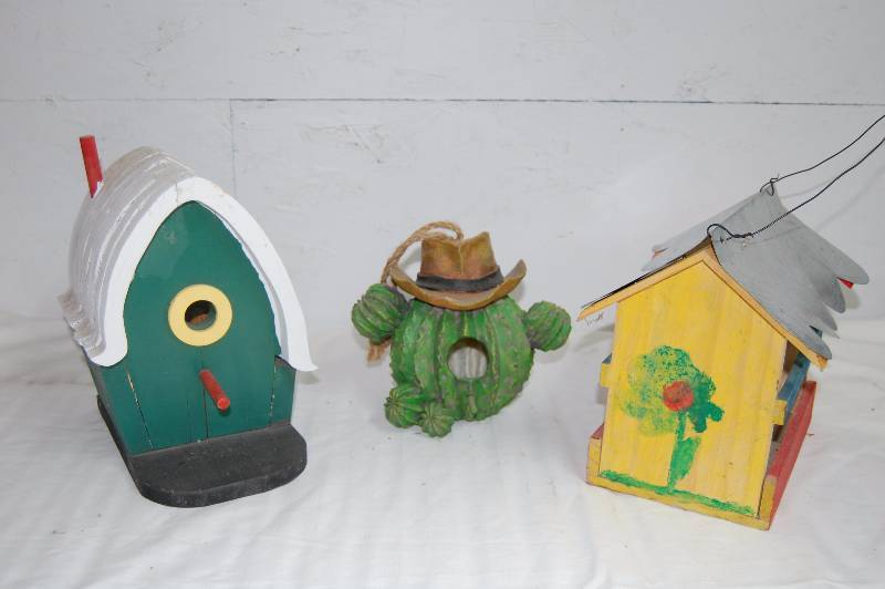 Assorted Decorative Birdhouses