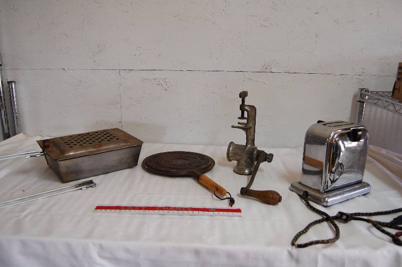 Vintage Kitchenware