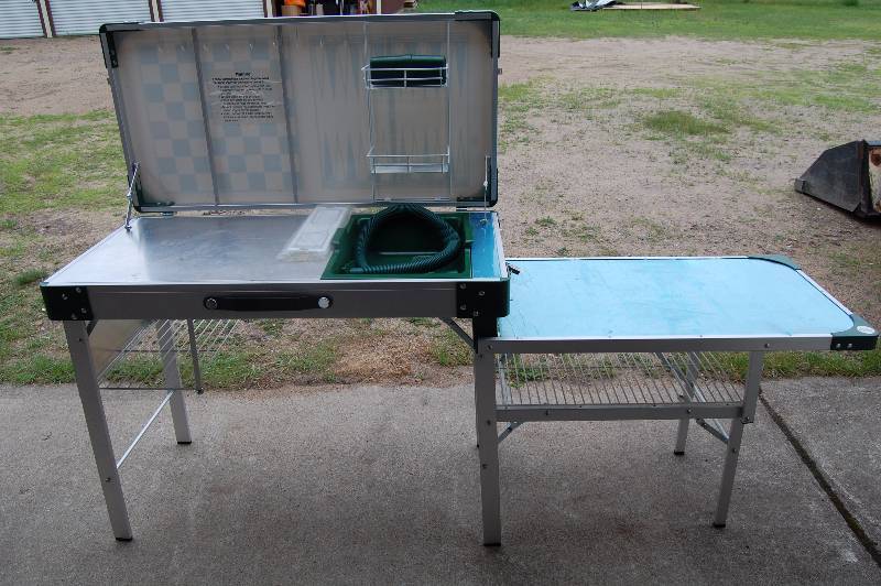 Camping Kitchen