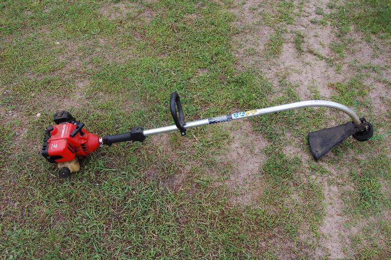 Homelite Yard Trimmer