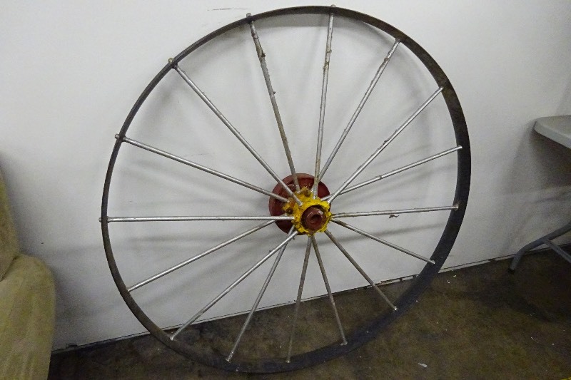 lot 2 image: Vintage wagon wheel steel