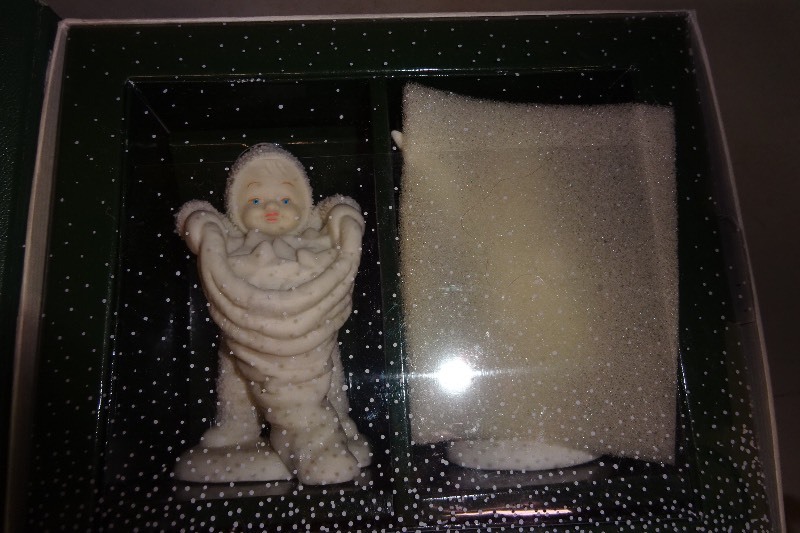 lot 41 image: Dept. 56 Snow babies