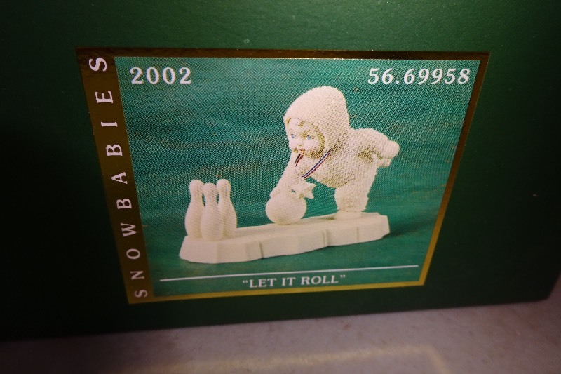 lot 44 image: Dept. 56 Snow babies