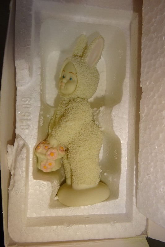 lot 59 image: Dept. 56 Snow babies