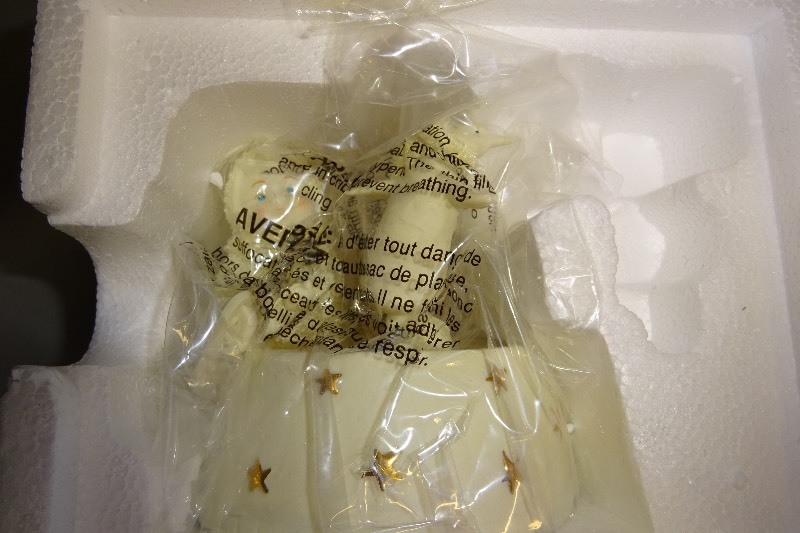 lot 60 image: Dept. 56 Snow babies