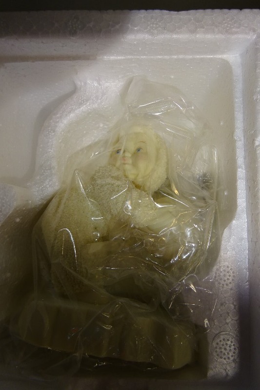 lot 64 image: Dept. 56 Snow babies