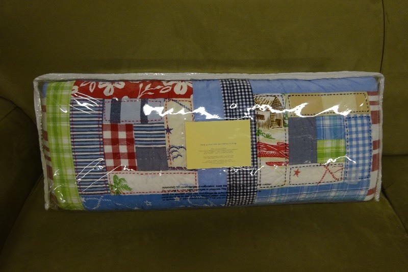 lot 77 image: Hand Quilted crib bumper