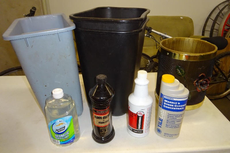 lot 96 image: 4 trash cans, shower cleaner