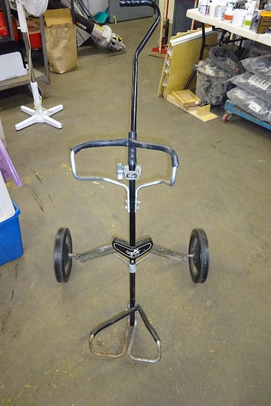 lot 134 image: Golf bag carrier
