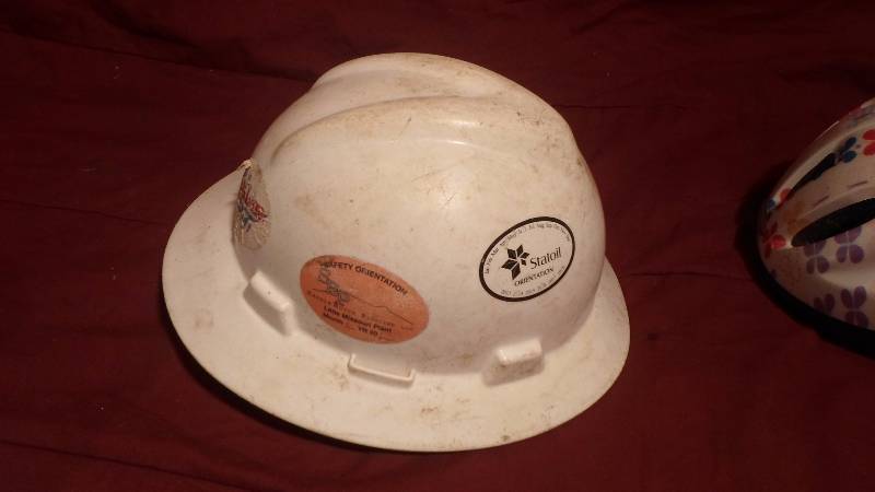 lot 28 image: Hard Hat and Childrens Bike Helmet