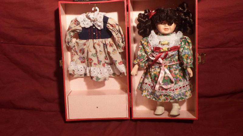 lot 29 image: Lasting Impressions Doll