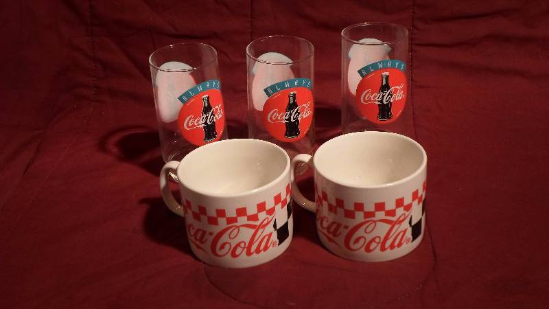 lot 3 image: Coke Coffee Cups and Glasses