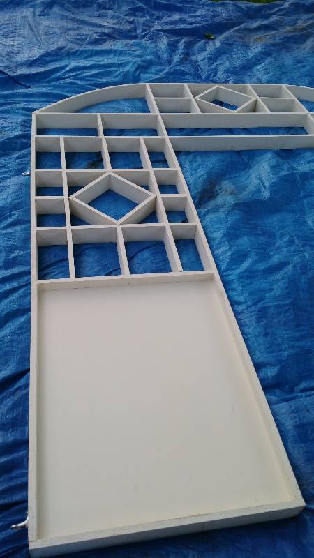 lot 50 image: Decorative Doorway or Outdoor Arhway