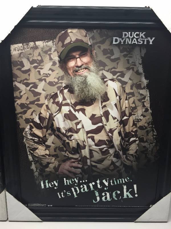 lot 3 image: DUCK DYNASTY SYE- HEY HEY ITS PARTY TIME JACK
