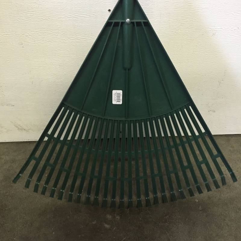 lot 55 image: MINTCRAFT RAKE PLASTIC HEAD (HANDLE IS BENT)