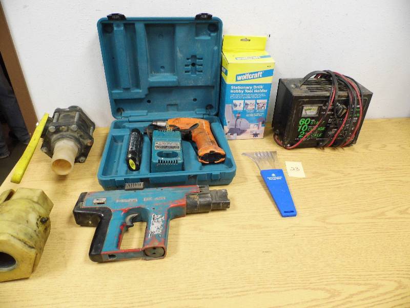 Makita Drill - Battery Charger - Valves