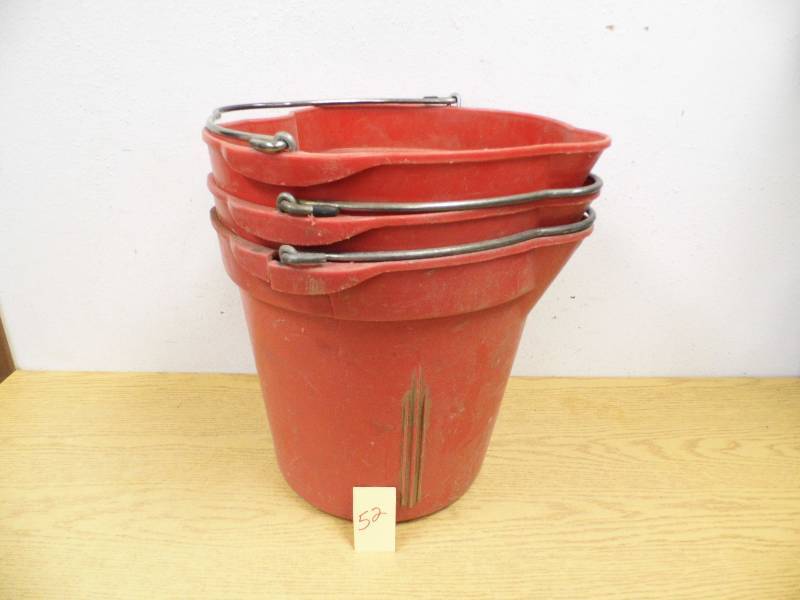 3 Buckets