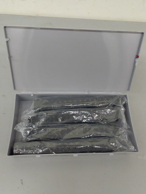 lot 18 image: Brand New 45 Clips