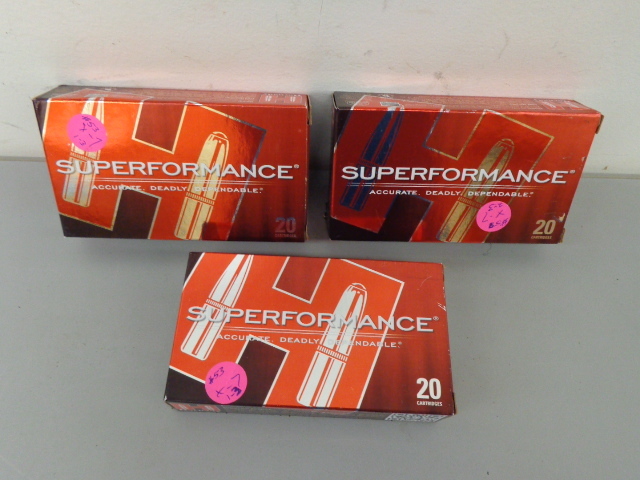 lot 44 image: Superformance 300 Savage Shells