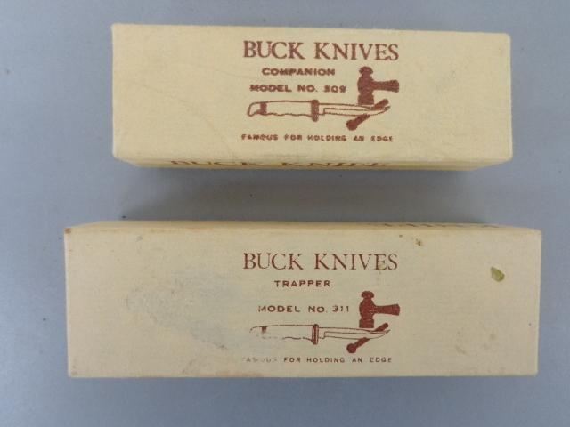 lot 46 image: 2 Buck Knives