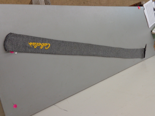 lot 69 image: Cabelas Gun Sleeve