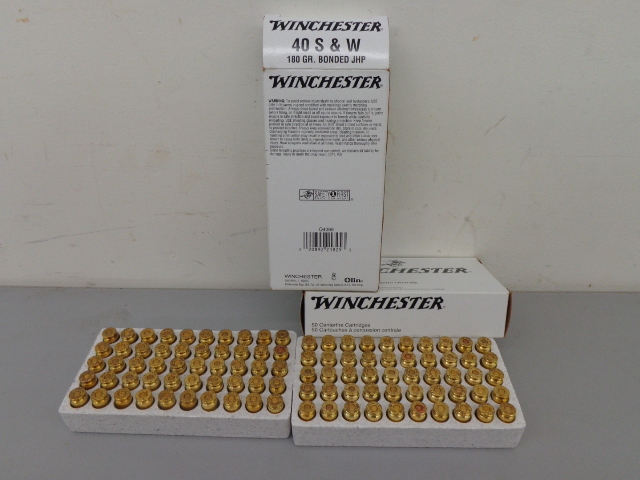 lot 94 image: Winchester 40 S&W Shells
