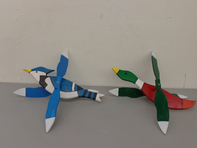 lot 111 image: Duck & Blue Jay Yard ornaments