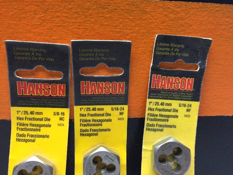 2 HANSON TAP DRILL SETS 14-28-10-24, 3-HEX FRACTIONAL DIE SETS 38-16, 516-24, 516-24