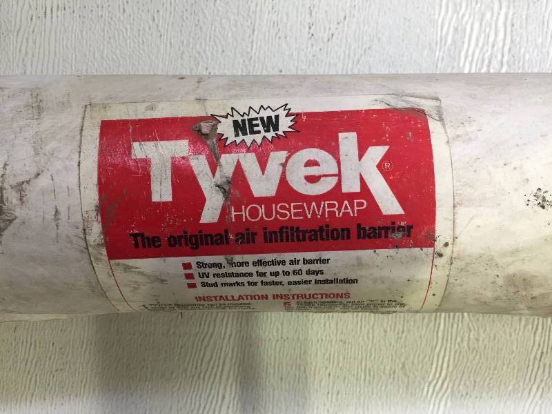 8 LADDER SECTION 12 ROLL OF TYVEK WRAP 5 X 200