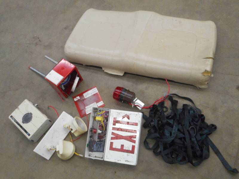 lot 55 image: Lot Of Straps, Golf Cart Seat, Exi...