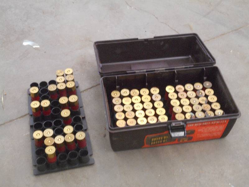 lot 83 image: 1216 Gauge Shotshell 100-Round Cas...