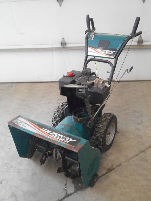 lot 89 image: Murray Ultra 27 Snowblower With El...