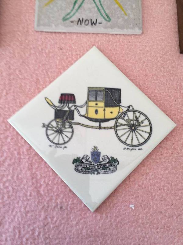 lot 38 image: Vintage Collectible Beautiful Italian Tiles Wall Art Kitchen Decorator Lot