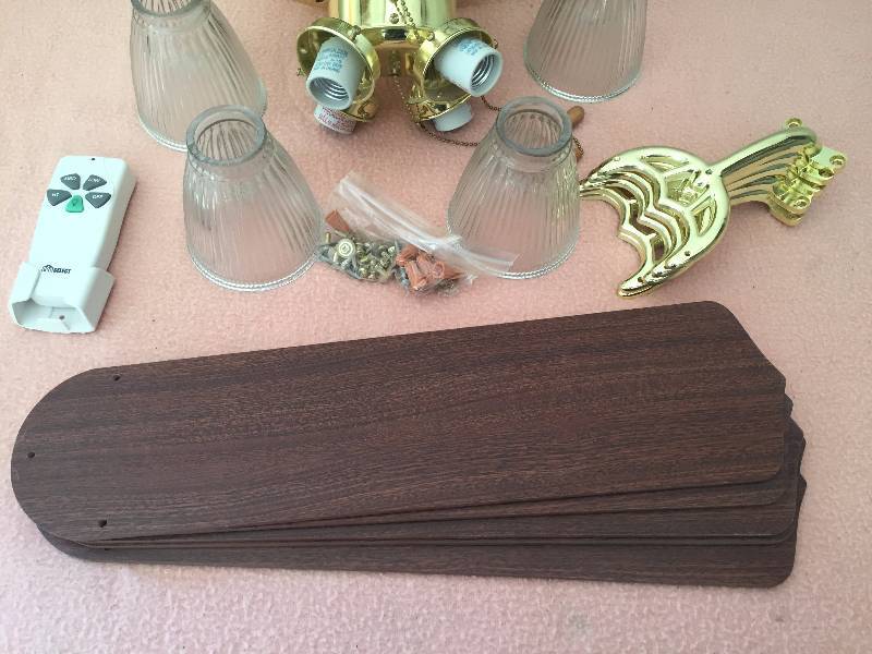 lot 63 image: Like New Condition - Ceiling FanLight With Remote - Works
