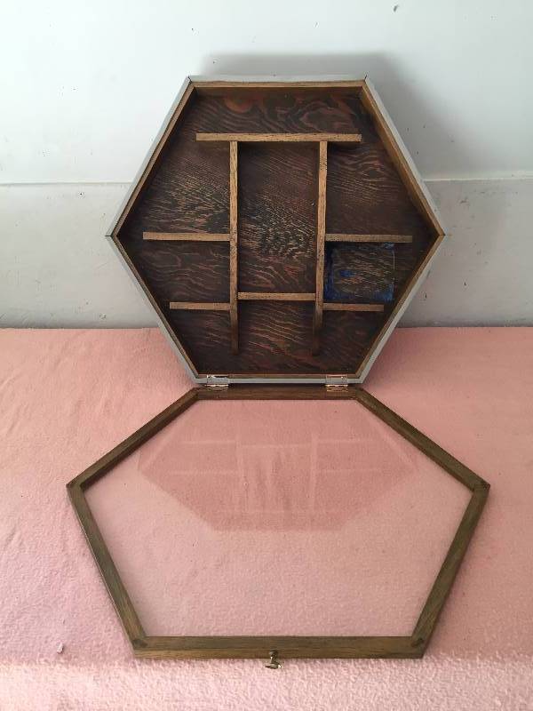 lot 69 image: Curio Cabinet