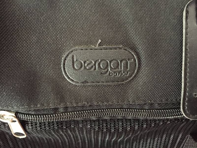 lot 93 image: BERGAN Black Soft-Sided Comfort Dog Cat Pet Carrier - Great Condition