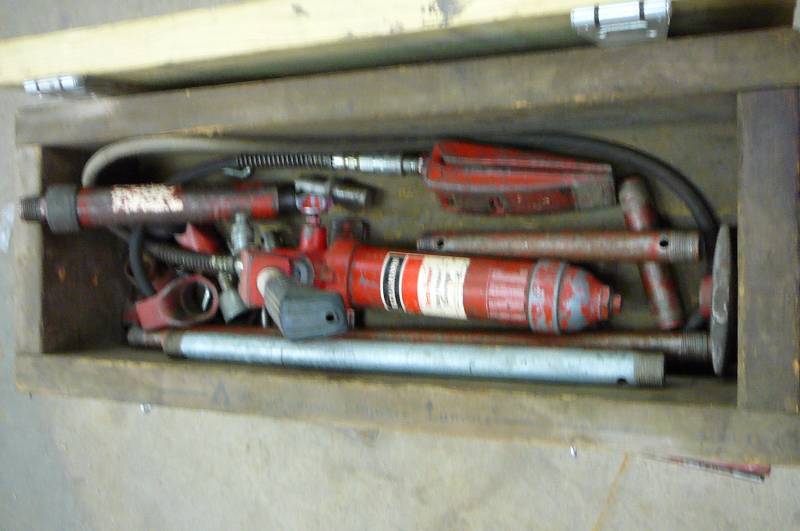 BODY REPAIR EQUIPMENT